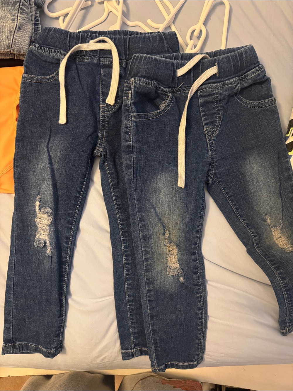 2/3T little bipsy jeans. Destroyed.